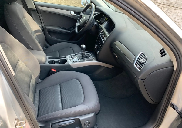 Audi A4 cena 46000 przebieg: 284617, rok produkcji 2014 z Milicz małe 631